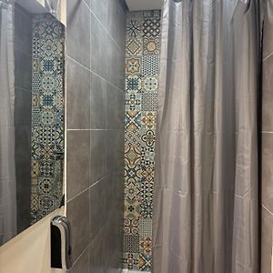 Habitación para Mujeres Compartida